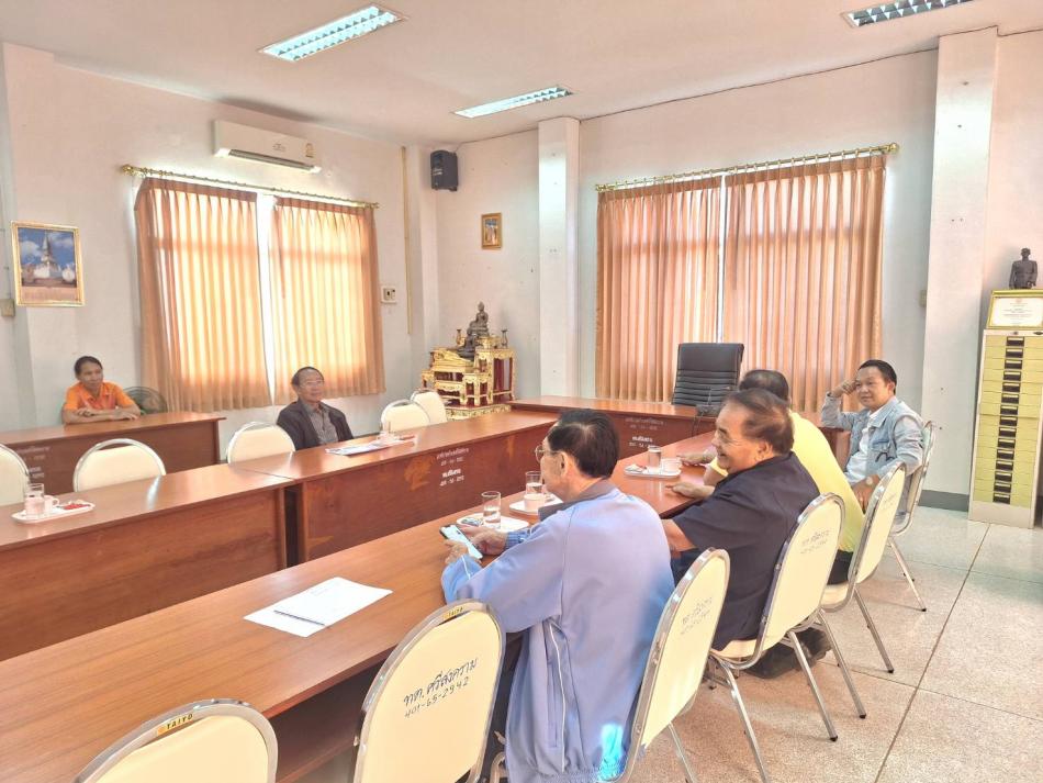 สภากาแฟ คณะผู้บริหารเทศบาลตำบลศรีสงคราม และสมาชิกสภาเทศบาลตำบลศรีสงคราม